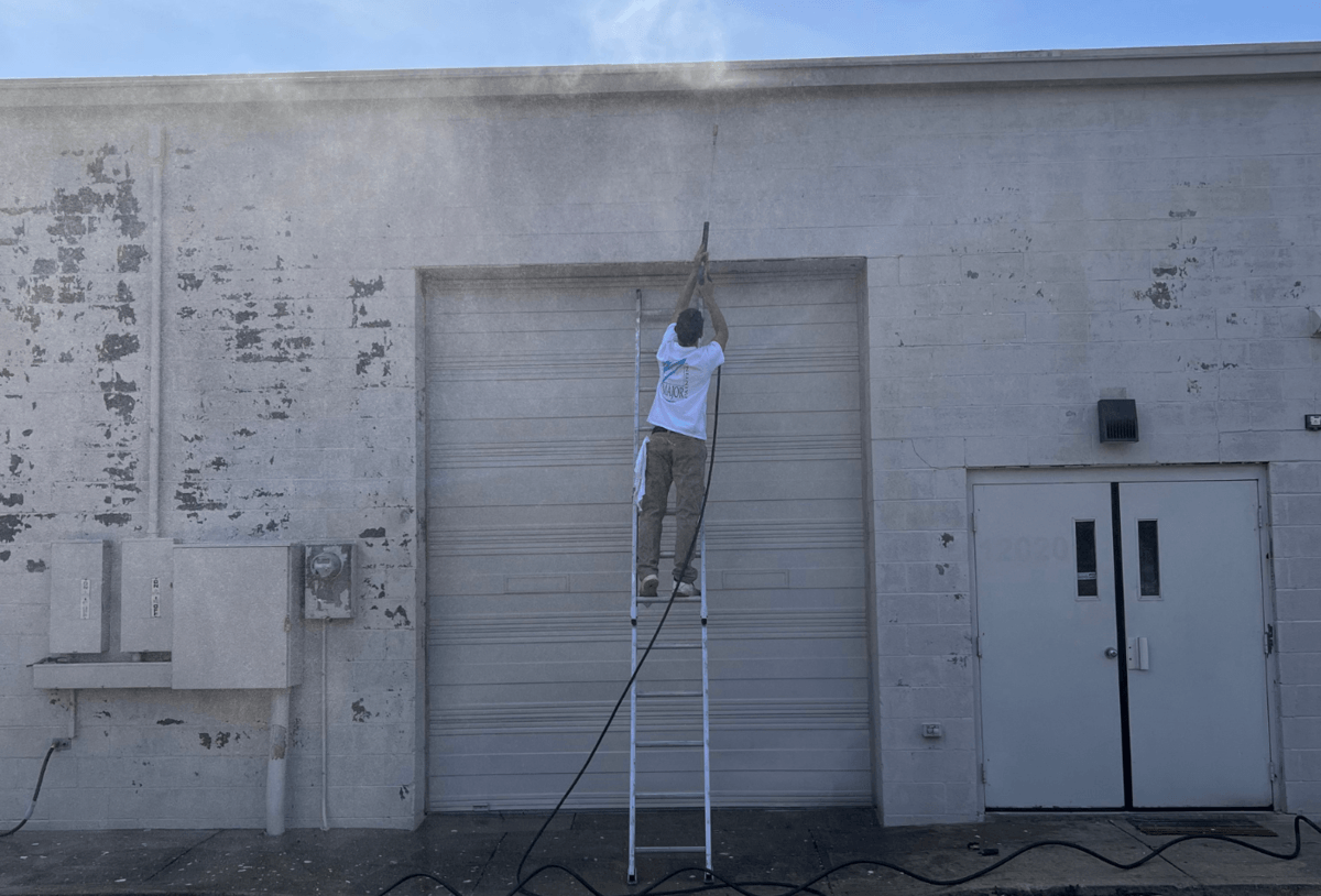 commercial exterior painter power washing building exterior